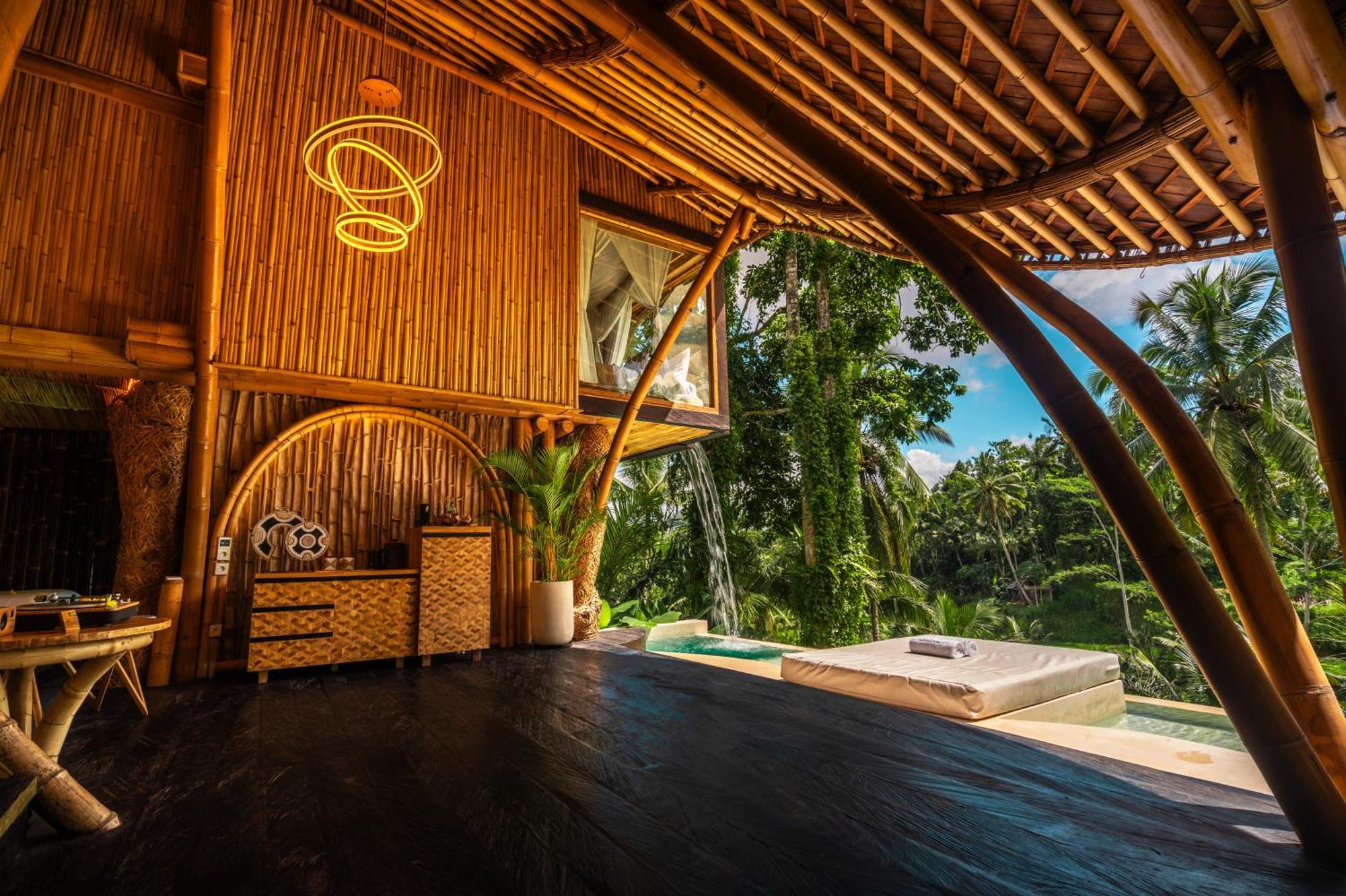 Bambootel Sawah View Ubud Esterno foto