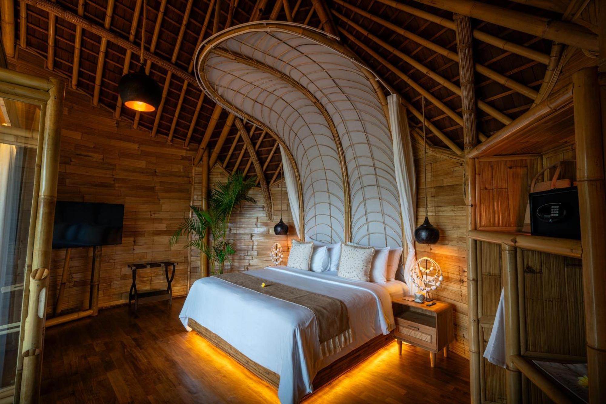 Bambootel Sawah View Ubud Esterno foto